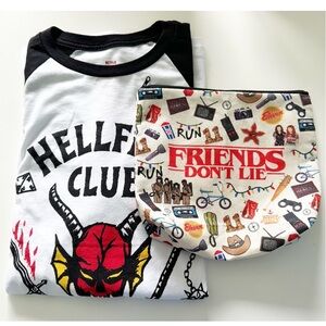 Stranger Things Hellfire Club Raglan T-Shirt and Pouch Friends Don’t Lie Size S